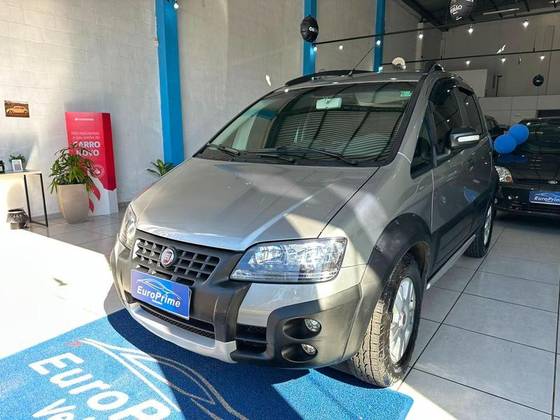 FIAT IDEA 1.8 MPI ADVENTURE 8V FLEX 4P MANUAL FIAT IDEA 1.8 MPI ADVENTURE 8V FLEX 4P MANUAL